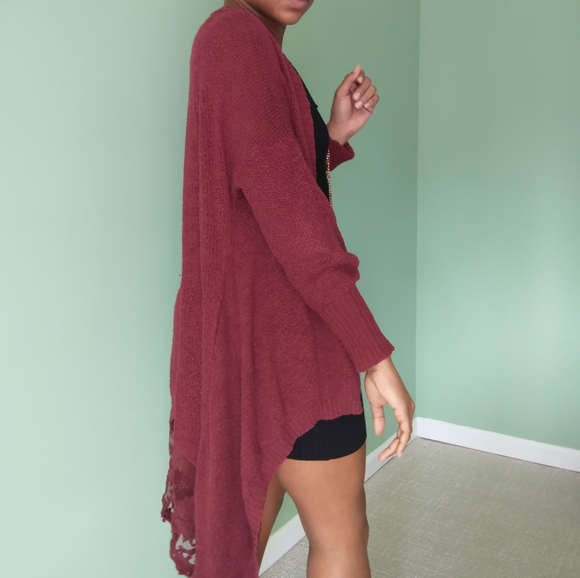 1804 coin women's hi-lo burgundy lace sweater - Picture 8 of 15